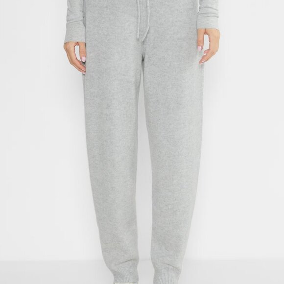 Aritzia The group 100% cashmere jogger - Picture 3 of 3